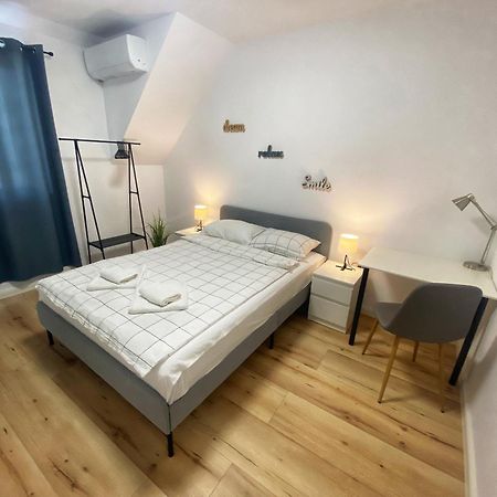 Emma'S Sweet Apartment - Close To Varna Centre المظهر الخارجي الصورة