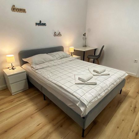 Emma'S Sweet Apartment - Close To Varna Centre المظهر الخارجي الصورة
