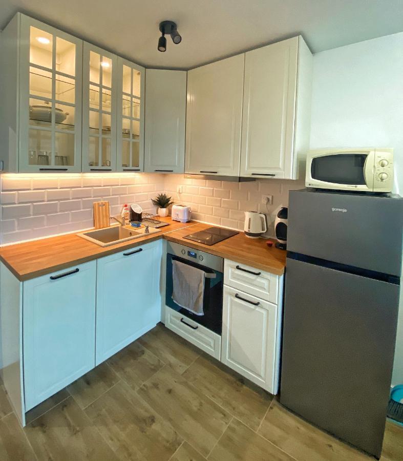 Emma'S Sweet Apartment - Close To Varna Centre المظهر الخارجي الصورة