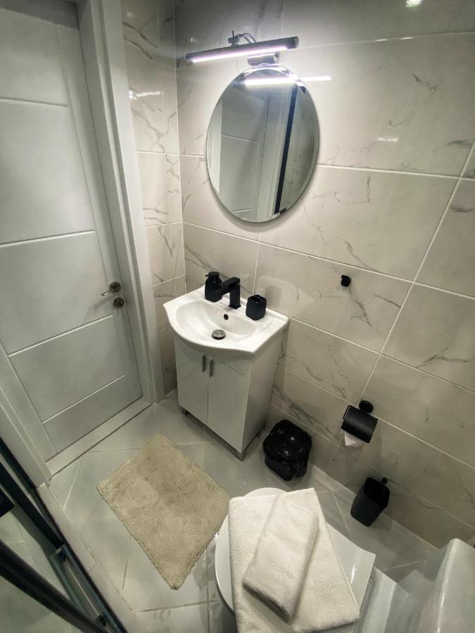 Emma'S Sweet Apartment - Close To Varna Centre المظهر الخارجي الصورة
